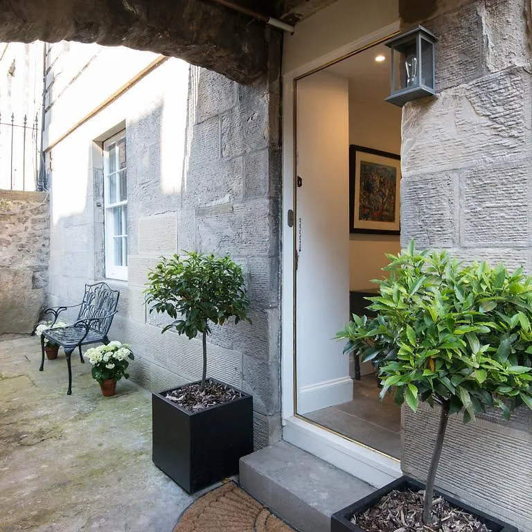 Union Street Apartment Edinburgh